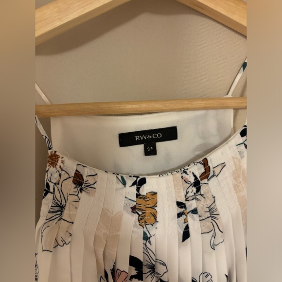 RW & CO. Halter Floral Dress Size Small - Picture 2 of 3